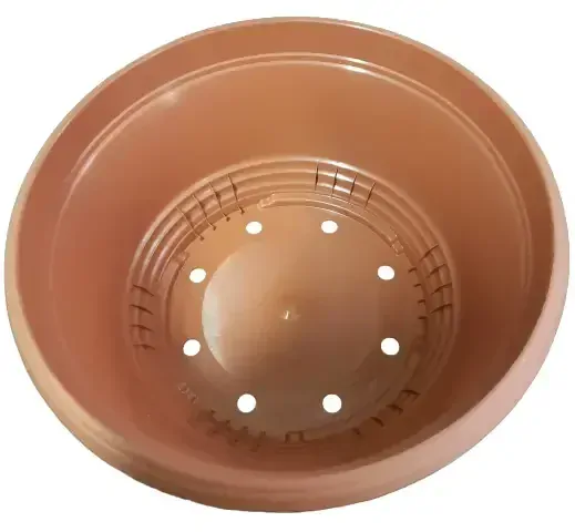 Plastová miska 18 cm 