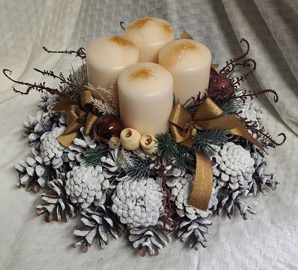 Adventní věnec zlatohnědý ps3507