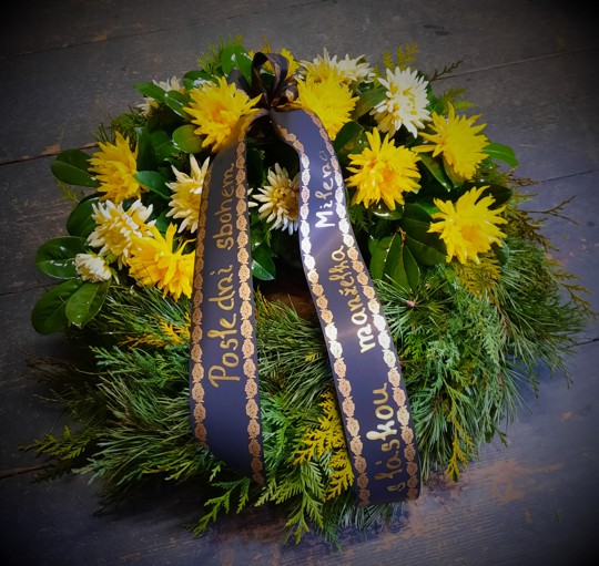 Smuteční věnec dv479