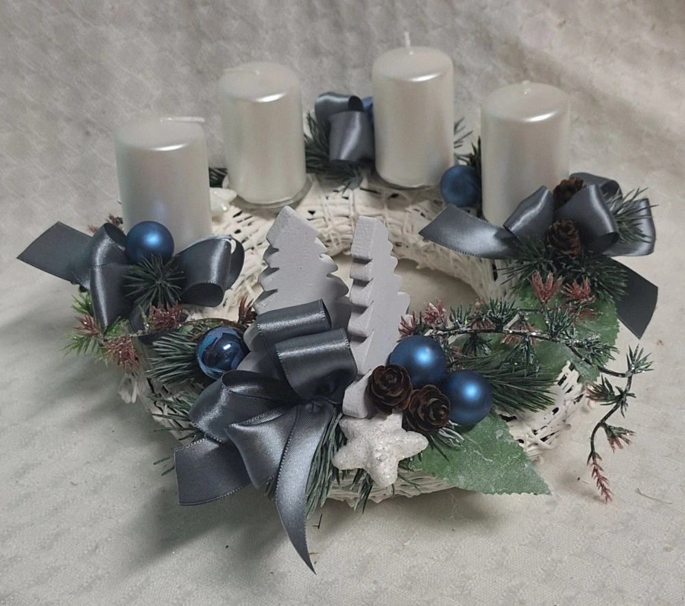 Adventní věnec modrý ps3648
