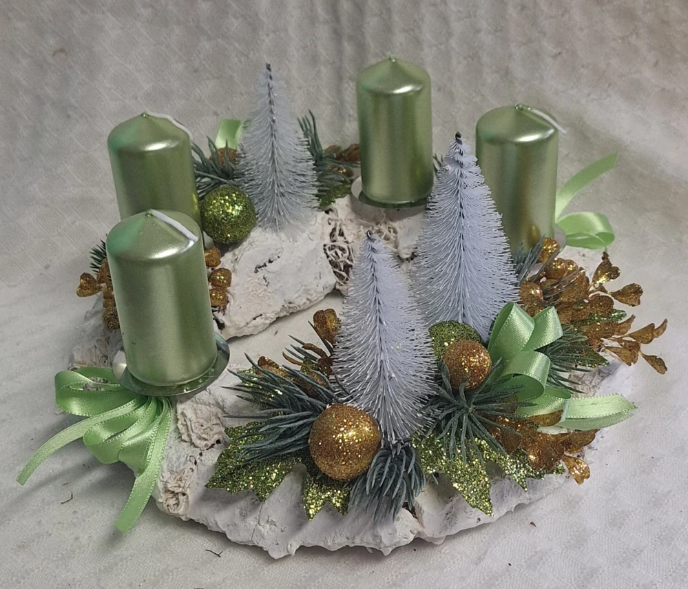 Adventní věnec zelený ph5081