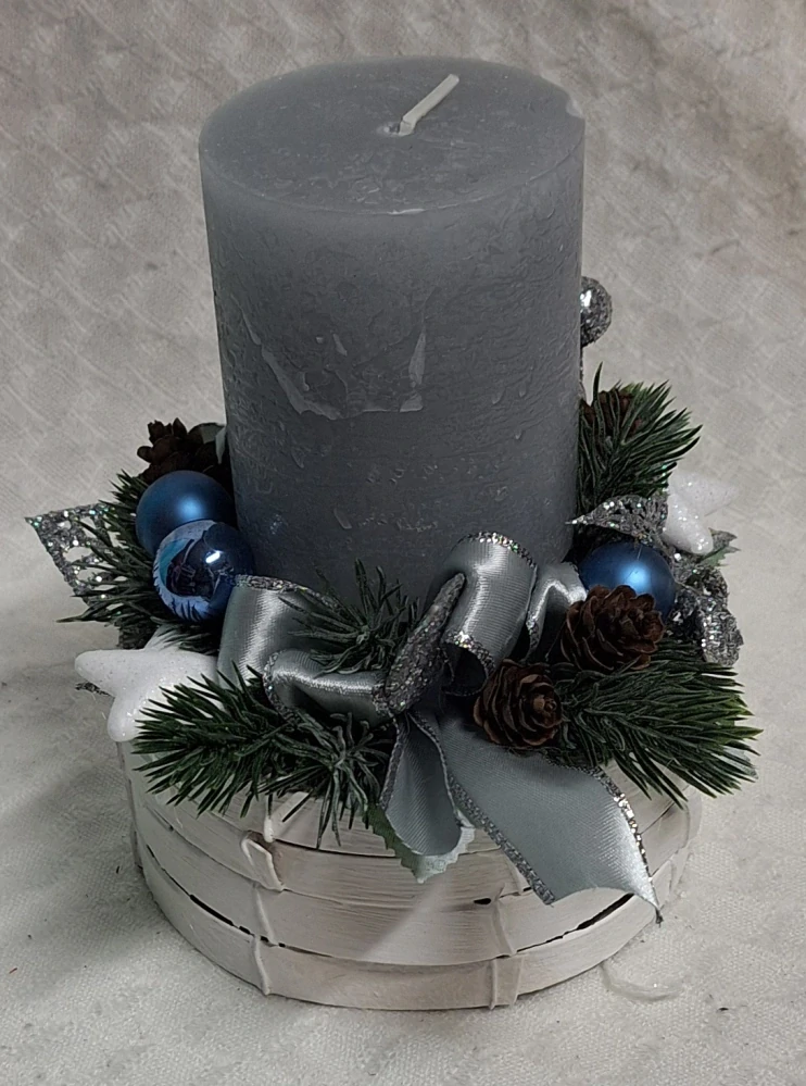 Vánoční svícen šedá svíčka ps3629
