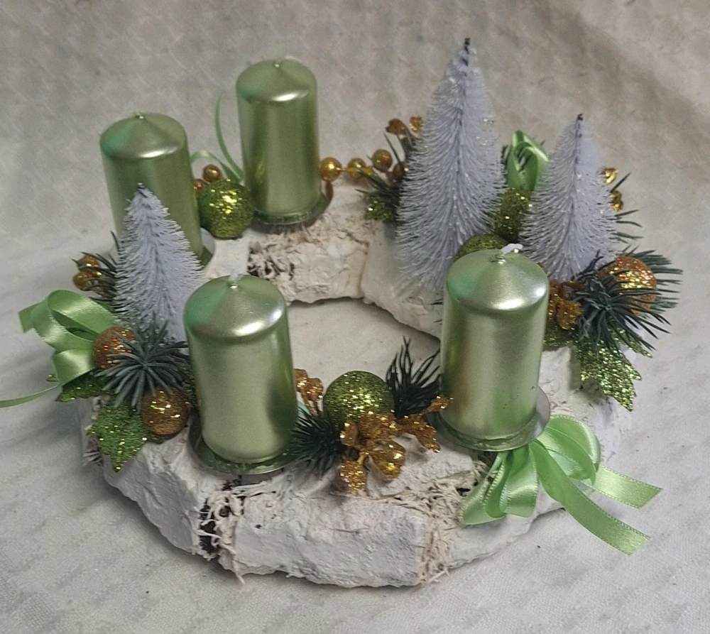 Adventní věnec zelený ph5081