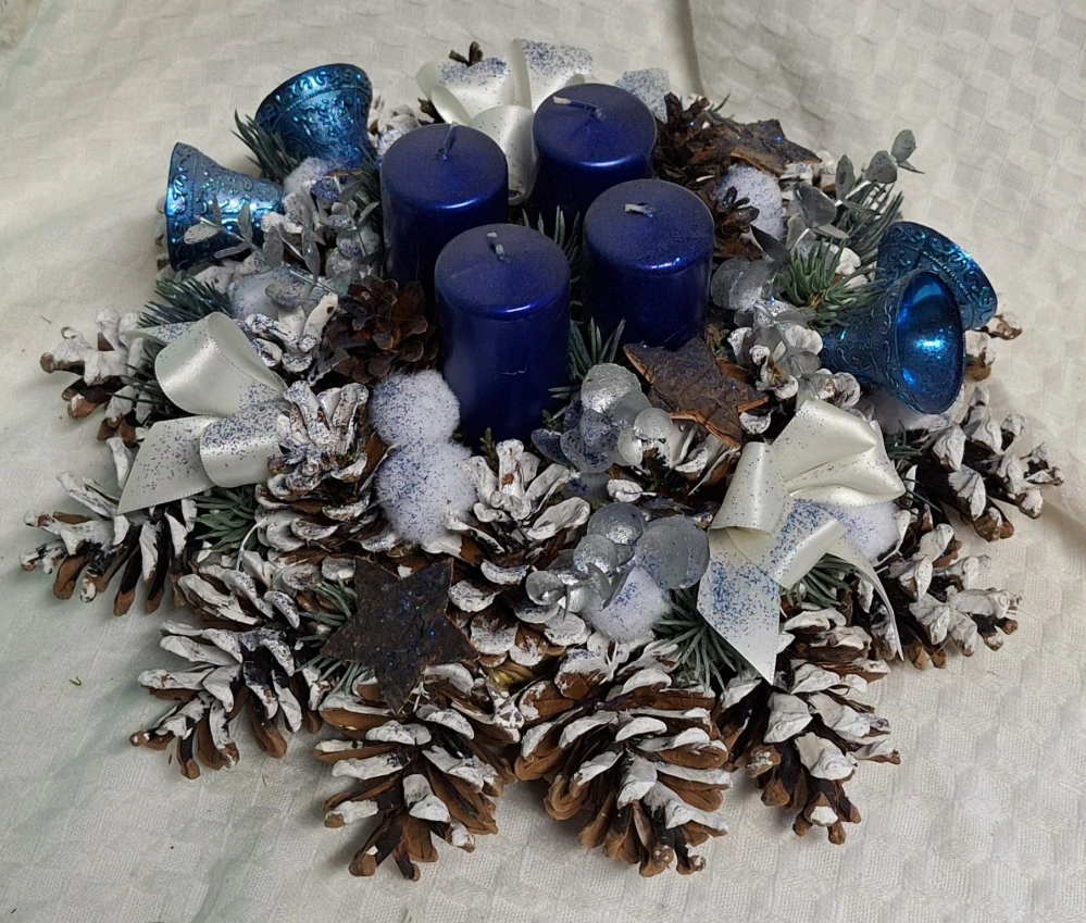 Adventní věnec modrobílý ps3509