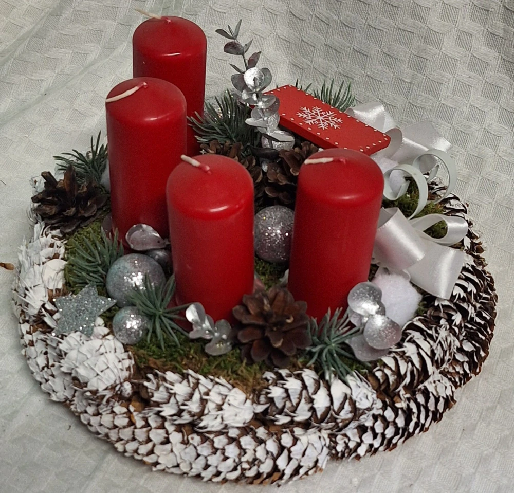 Adventní věnec červený ps3518