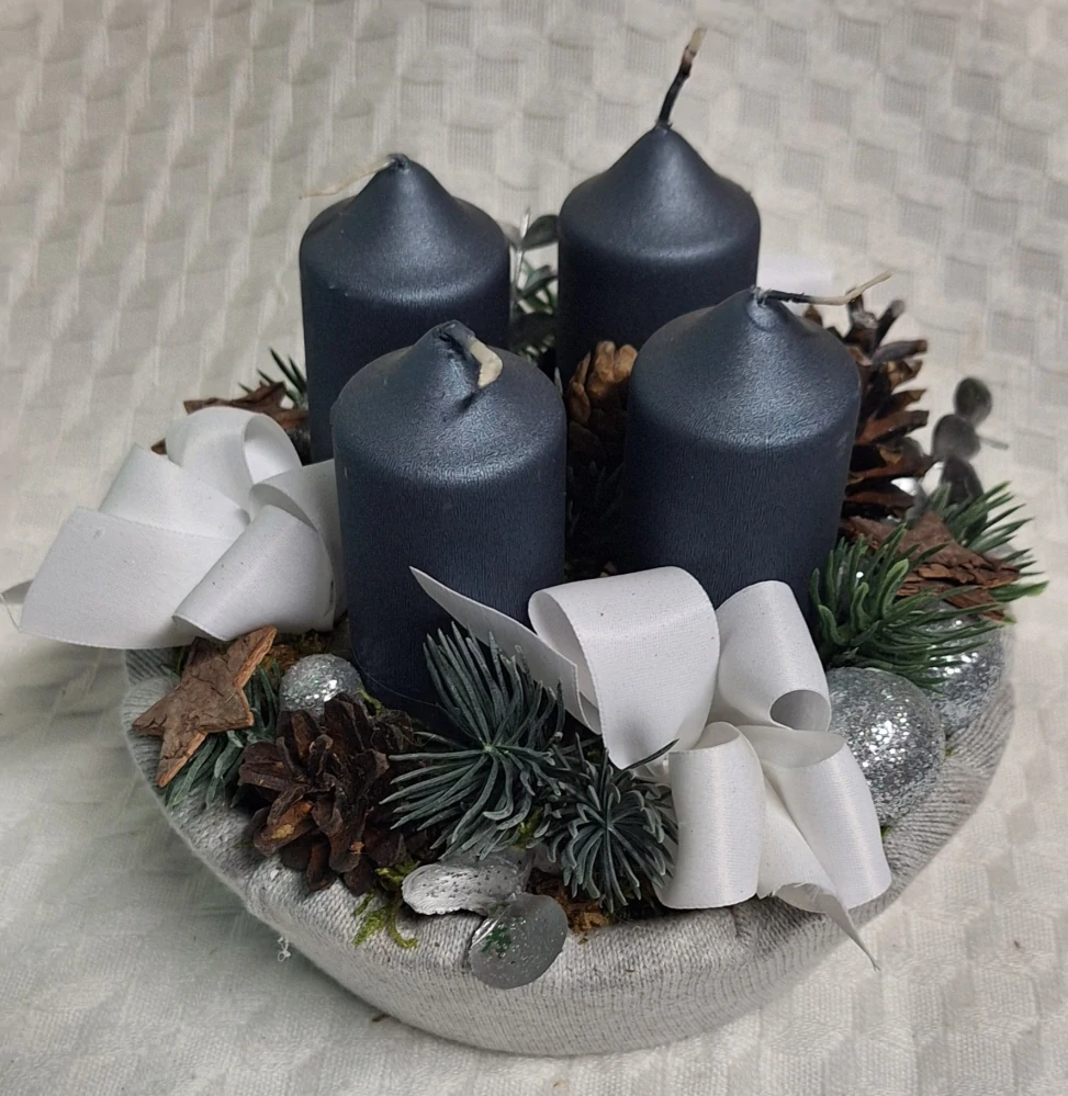 Adventní věnec šedý ps3521