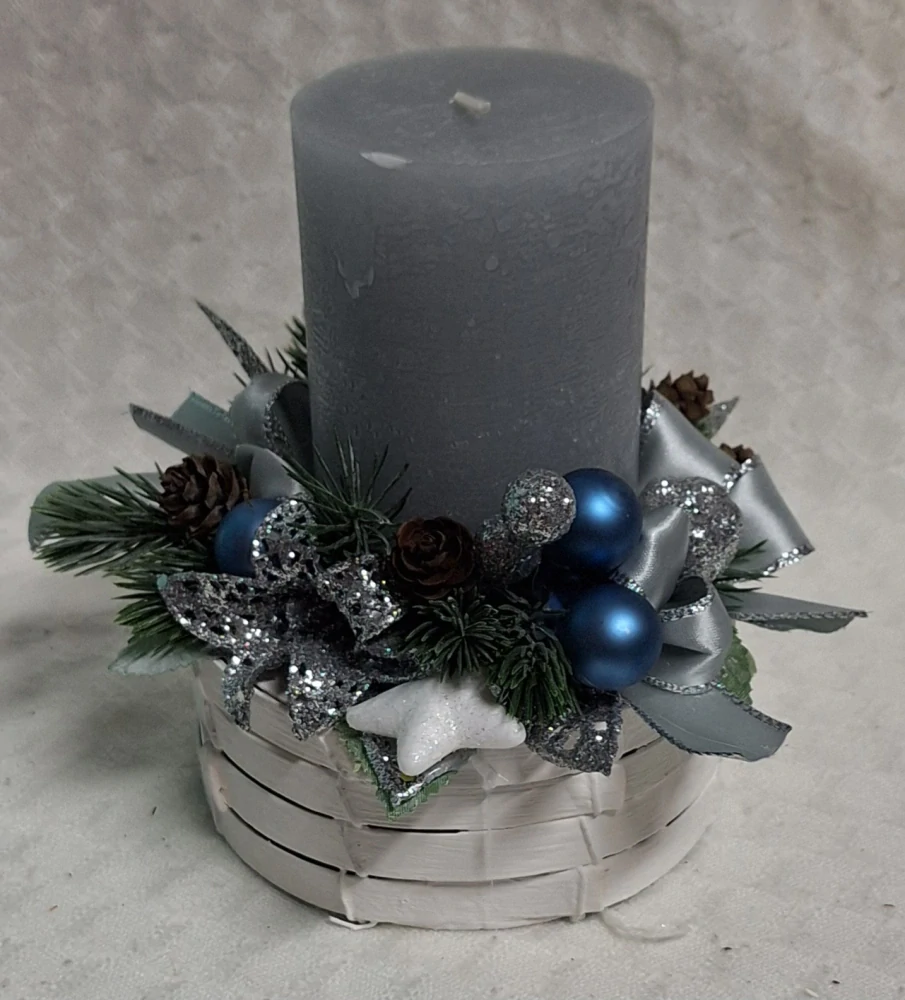 Vánoční svícen šedá svíčka ps3629