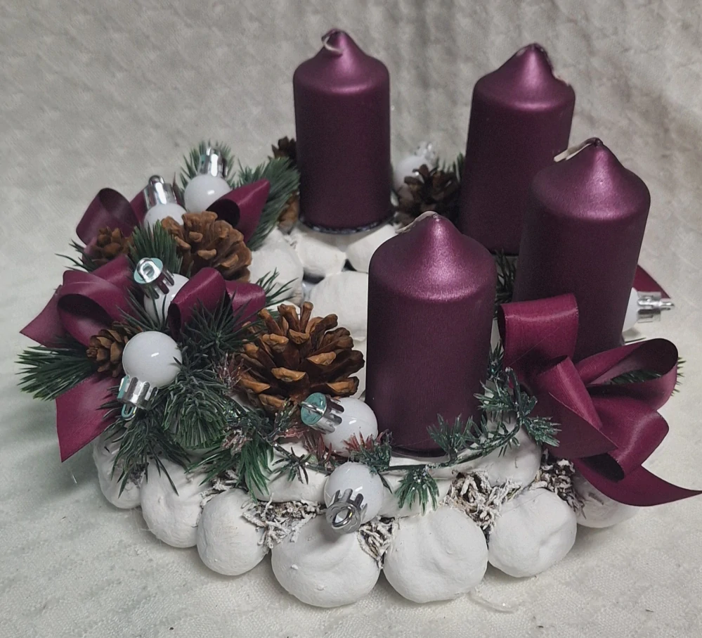 Adventní věnec fialový ps3645