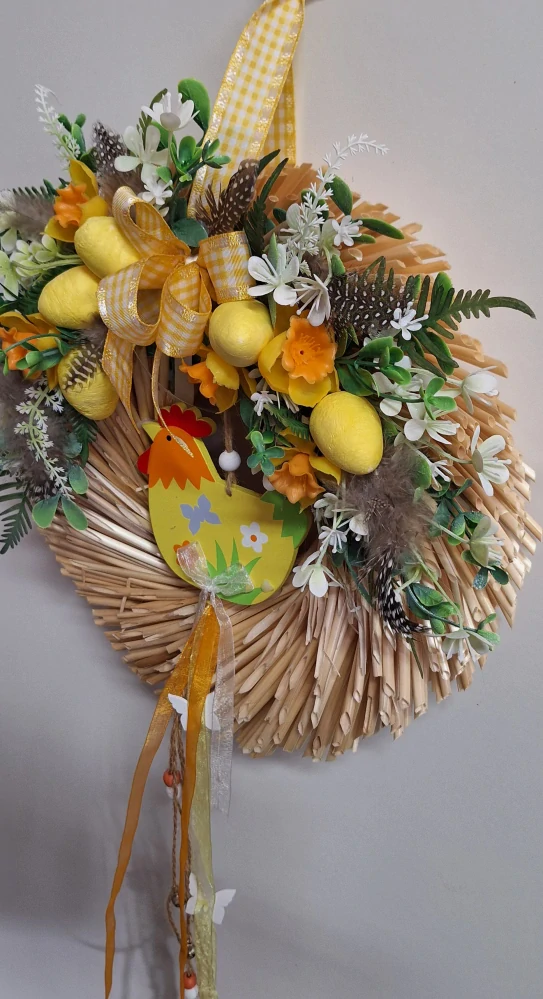 Velikonoční věnec na dveře Slepička s vajíčky ps3736