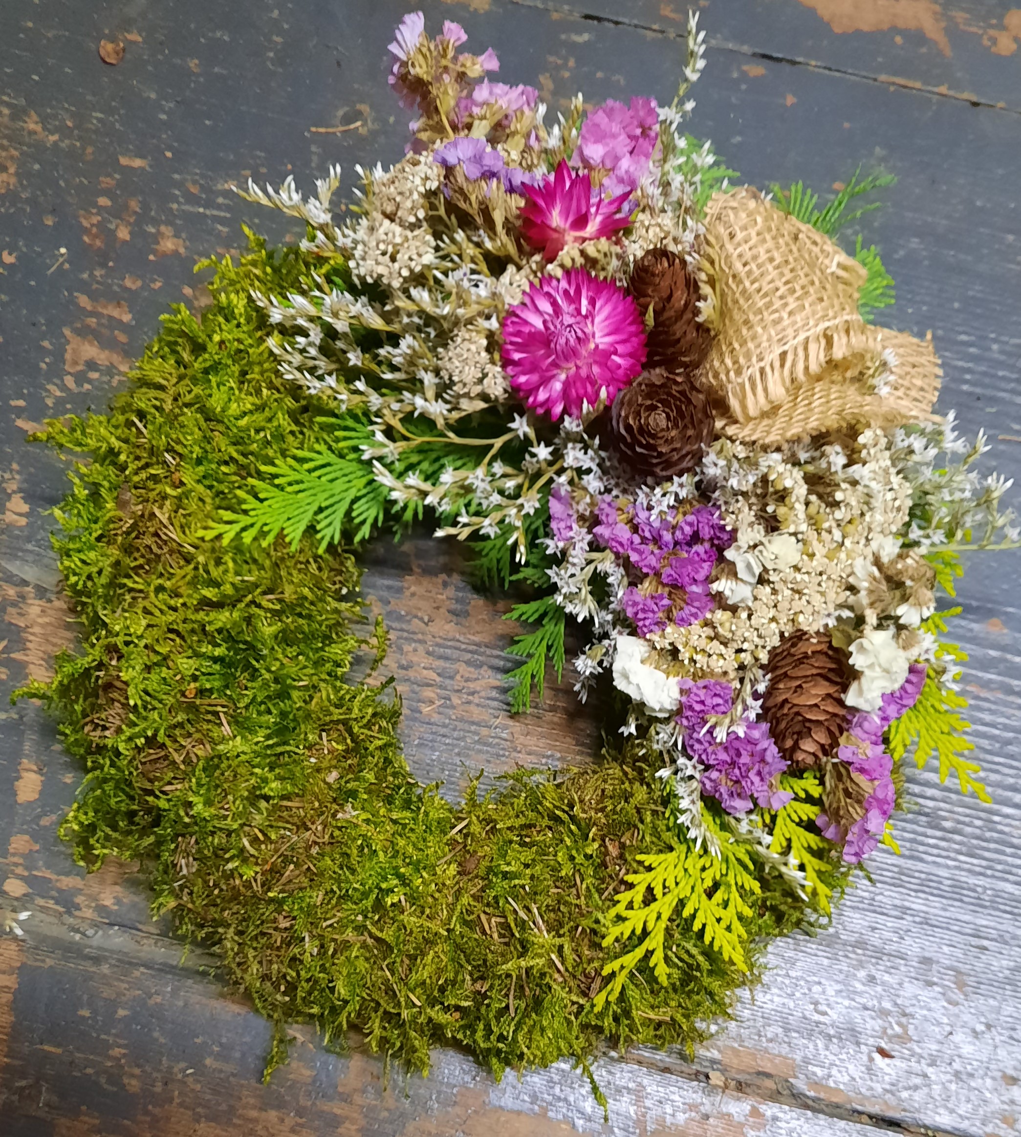 Dušičkový věneček mechový 25cm ph1090