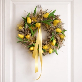 Ručně tvořený velikonoční věnec se žlutými tulipány 35 cm ph5248